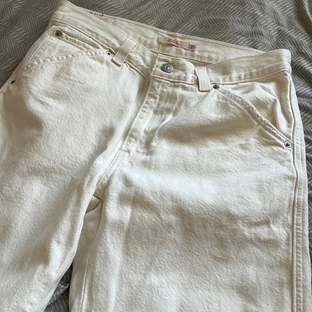 Levi’s dad utility white jeans